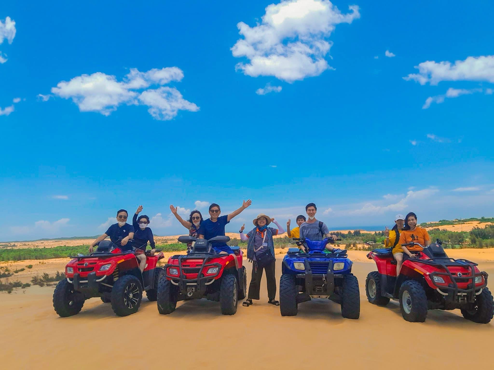 Mui Ne private jeep tour (4:30am to 8:30am)