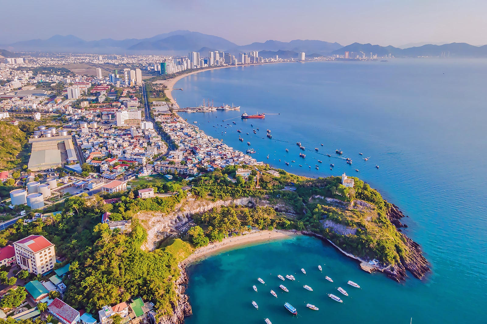 Mui Ne private jeep tour from Nha Trang (1:00am to 1:00pm)